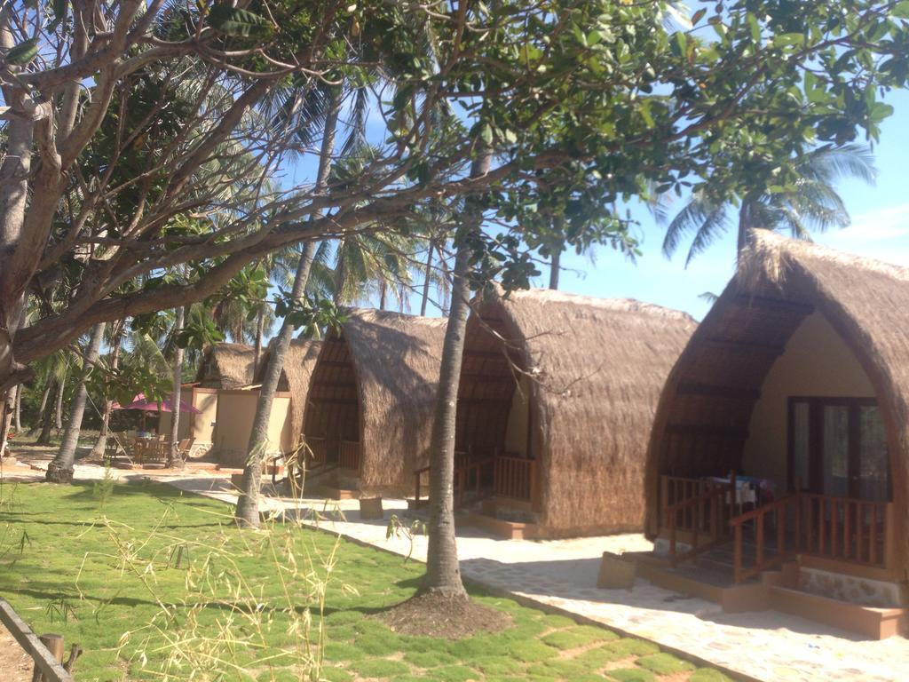 Готель Karimun Lumbung Карімунджава Екстер'єр фото
